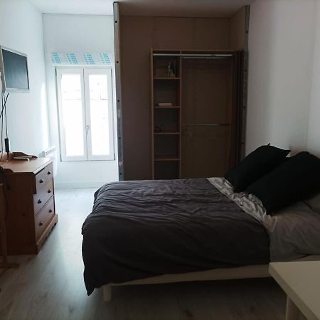 Agreable Maison De Ville Tout Confort Loudun Kültér fotó
