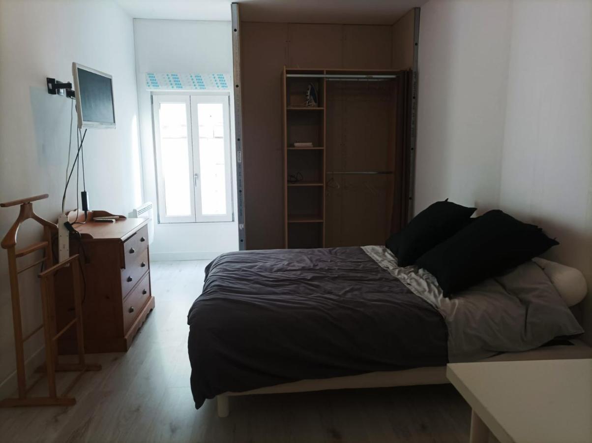 Agreable Maison De Ville Tout Confort Loudun Kültér fotó